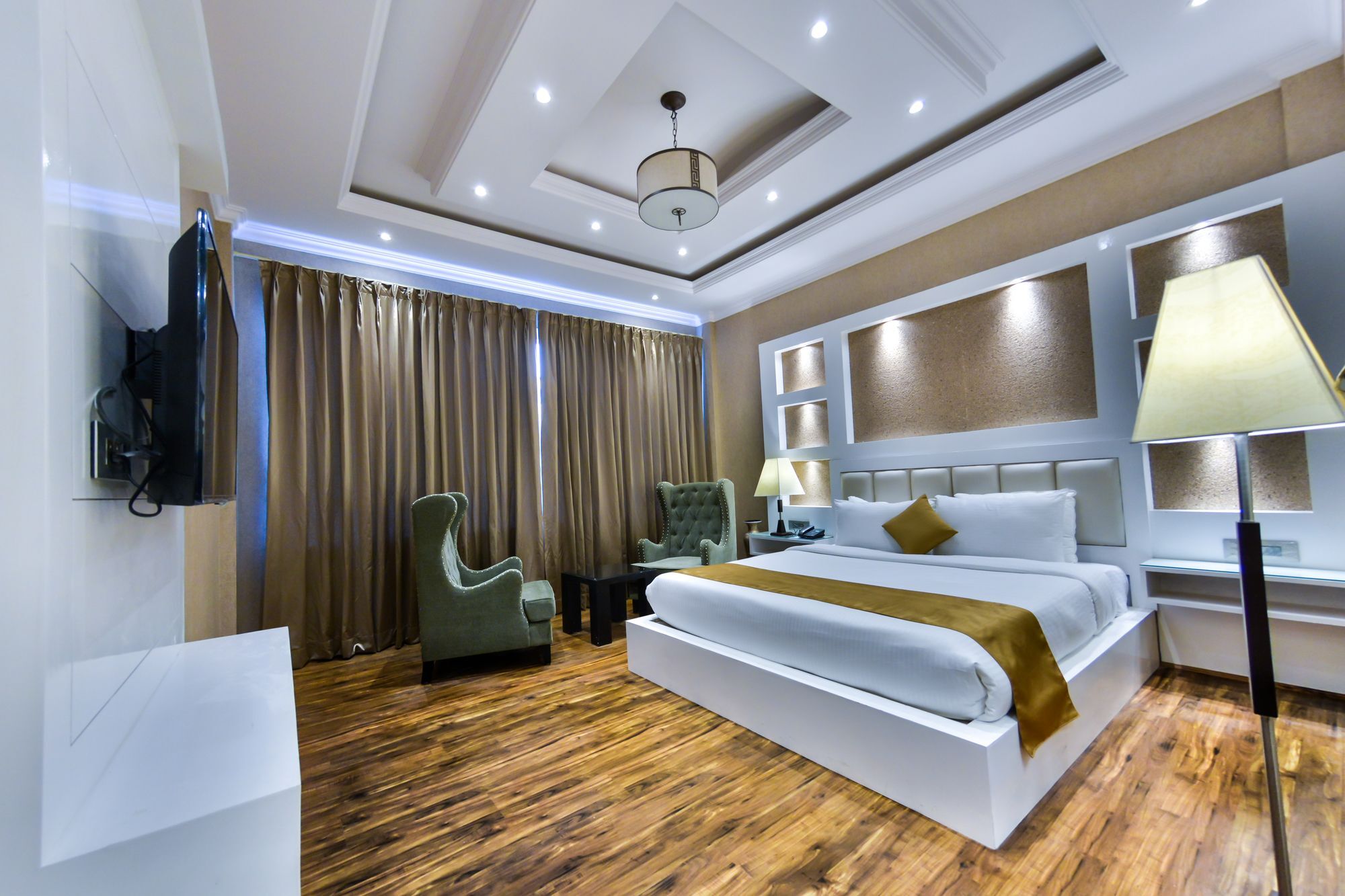 Heritage Luxury Srīnagar Zewnętrze zdjęcie